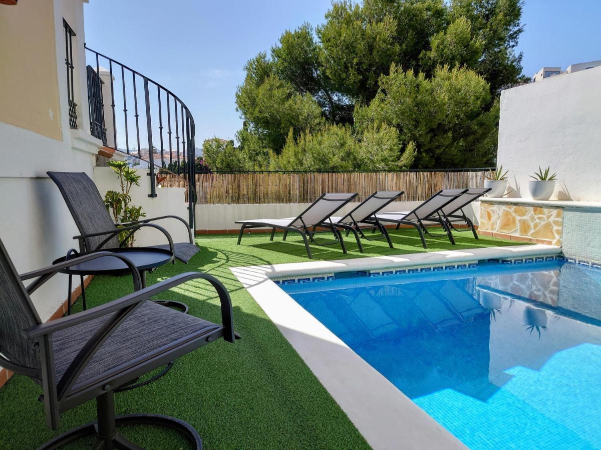 Carmen Rooms -- Boutique B&B By The Sea Nerja Εξωτερικό φωτογραφία