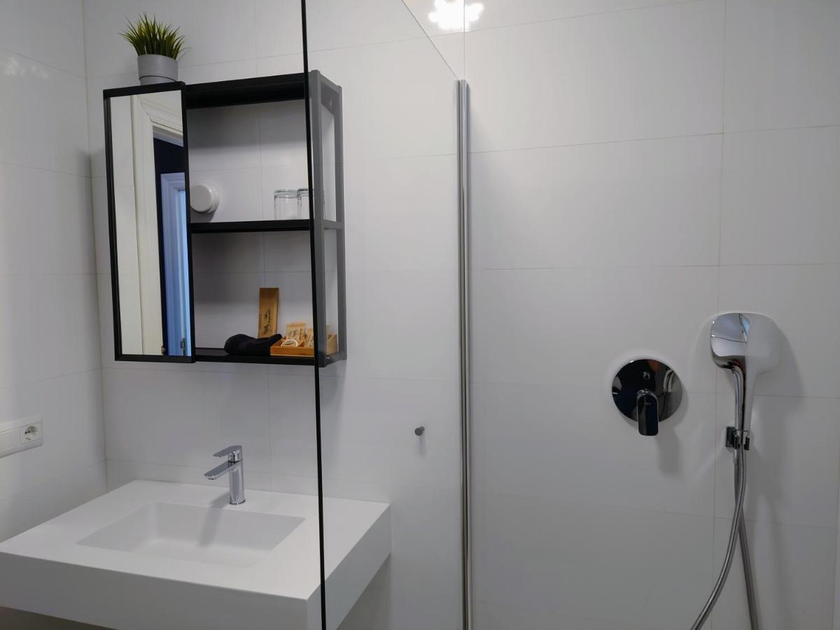 Carmen Rooms -- Boutique B&B By The Sea Nerja Εξωτερικό φωτογραφία