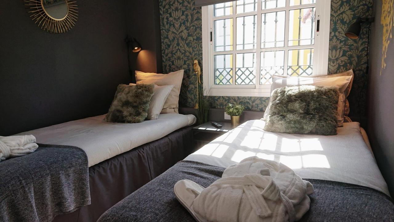 Carmen Rooms -- Boutique B&B By The Sea Nerja Εξωτερικό φωτογραφία